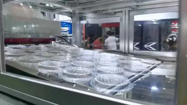 HY-63/78 Термоформовочная машина для пластиковых крышек