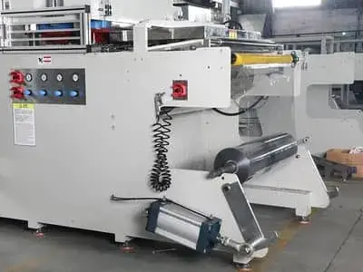 Система загрузки и подачи материала