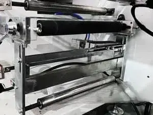 Система натяжения пленки